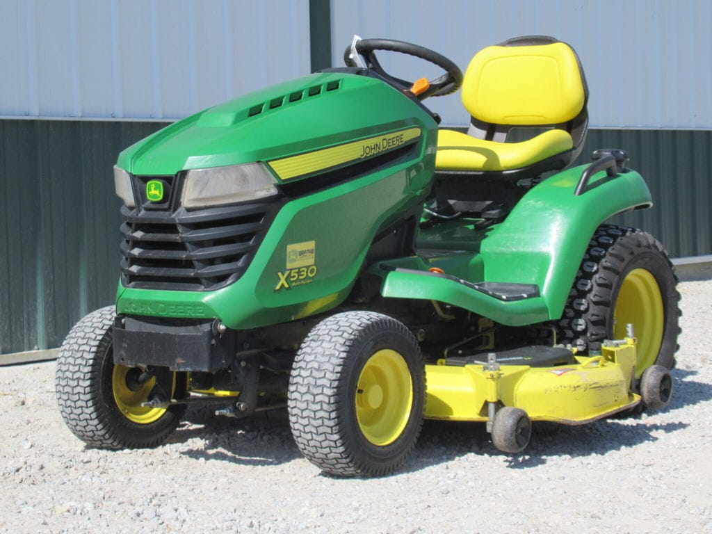 2014 John Deere X530 Equipment Image0