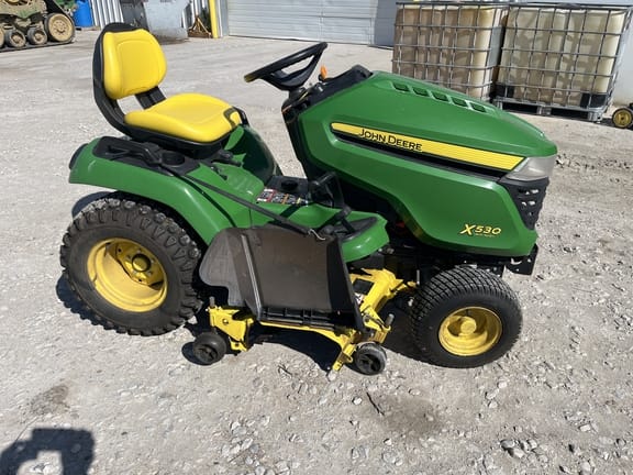 2014 John Deere X530 Equipment Image0