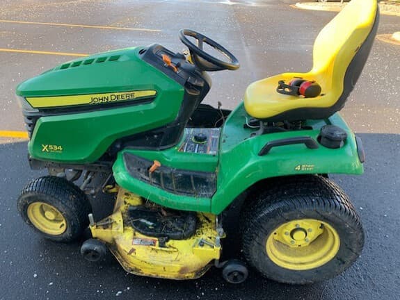 Image of John Deere X534 equipment image 2