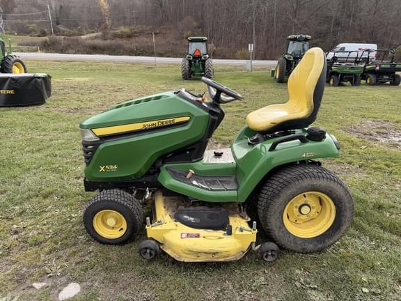 Image of John Deere X534 equipment image 1