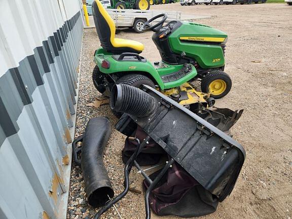 Image of John Deere X534 equipment image 1