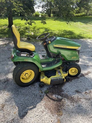 Image of John Deere X534 equipment image 2