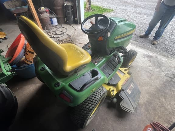 Image of John Deere X534 equipment image 4