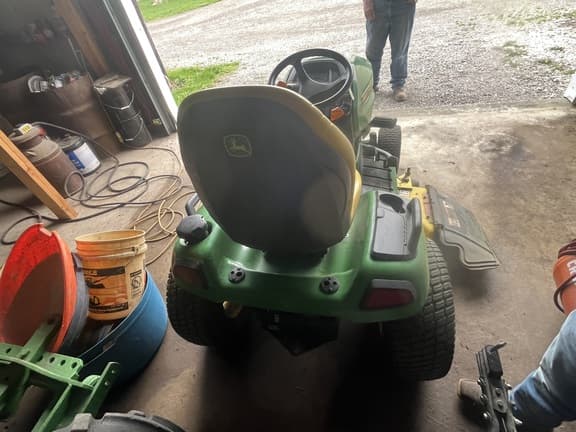 Image of John Deere X534 equipment image 3