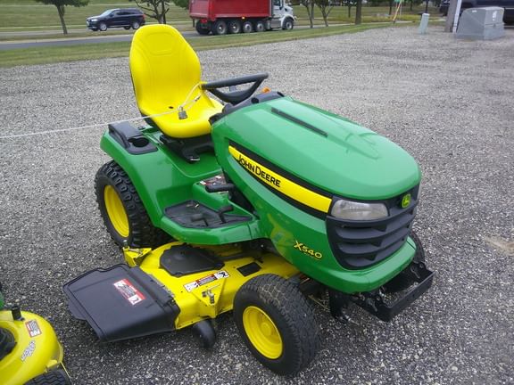 2014 John Deere X540 Equipment Image0