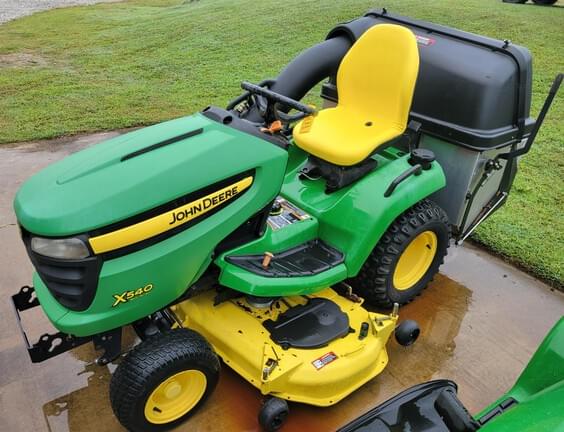 Image of John Deere X540 Primary image