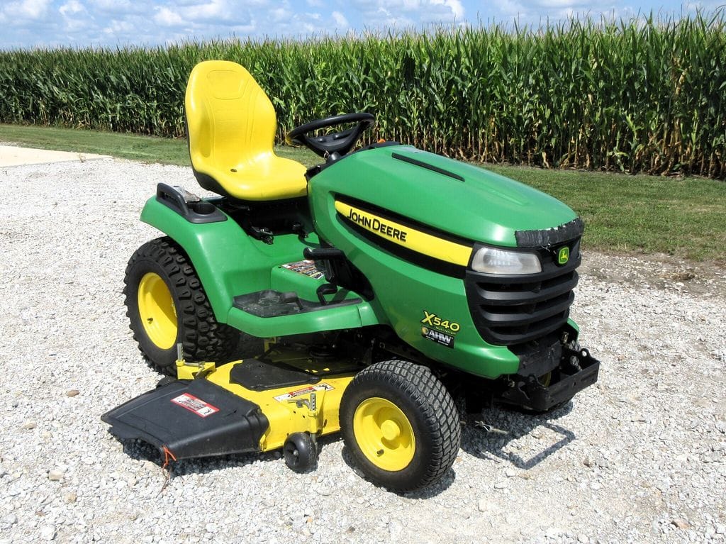 2014 John Deere X540 Equipment Image0