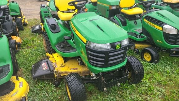 2014 John Deere X710 Equipment Image0
