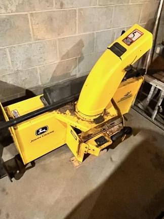 Image of John Deere X710 equipment image 4