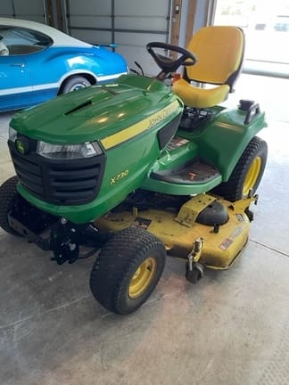 Main image John Deere X730