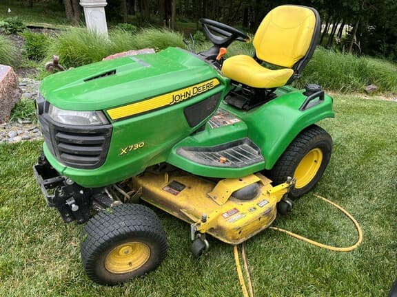 Image of John Deere X730 Image 0