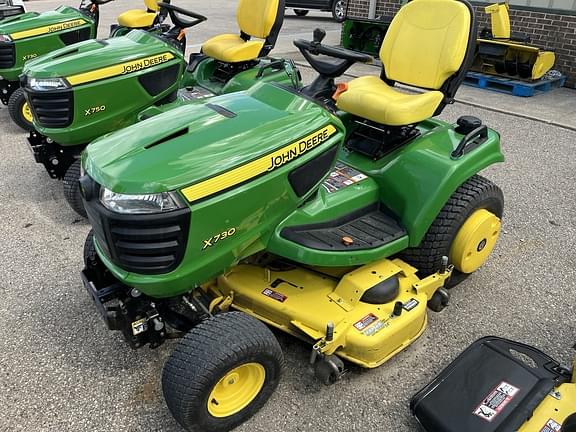 Image of John Deere X730 Primary image