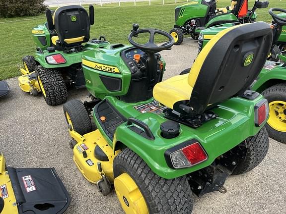 Image of John Deere X730 equipment image 4