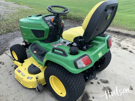 Image of John Deere X730 equipment image 2