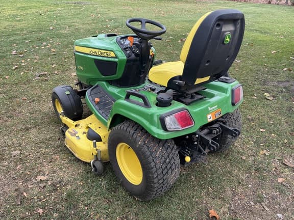 Image of John Deere X730 equipment image 4