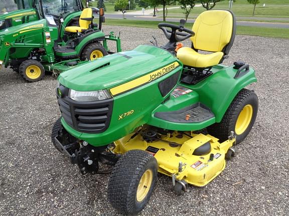 Image of John Deere X730 equipment image 1