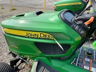 Image of John Deere X734 equipment image 3