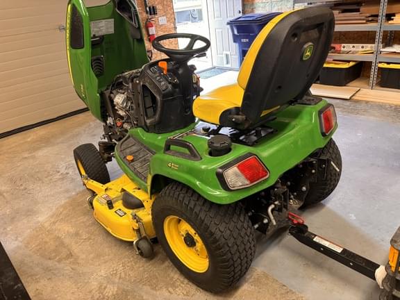 Image of John Deere X734 equipment image 3