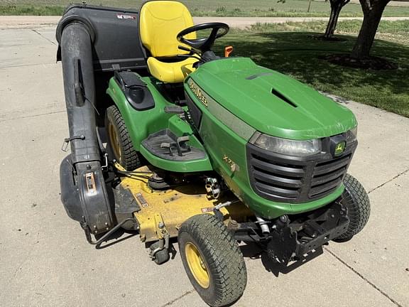 Image of John Deere X734 Image 0