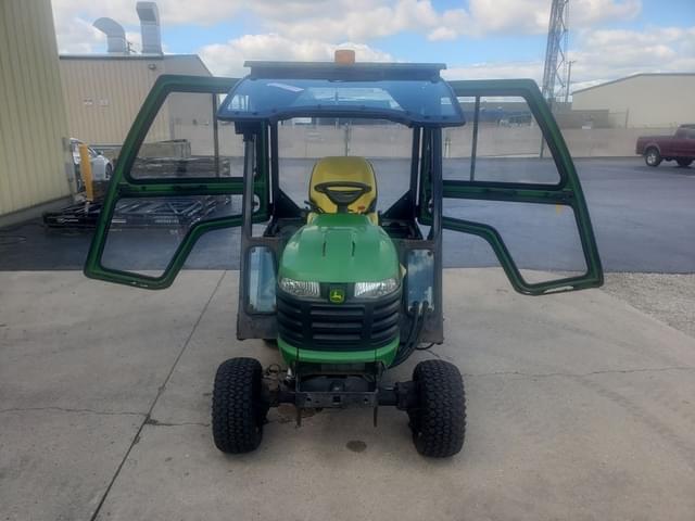 Image of John Deere X738 equipment image 2