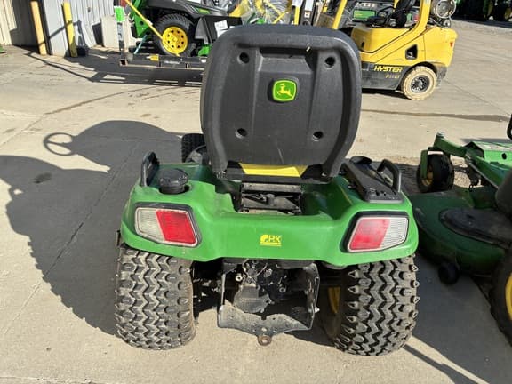 Image of John Deere X738 equipment image 3