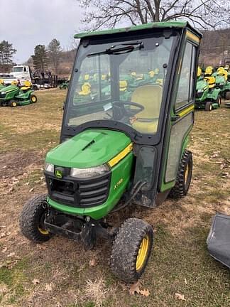 Image of John Deere X738 equipment image 4