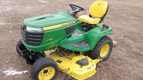 Image of John Deere X738 Primary image