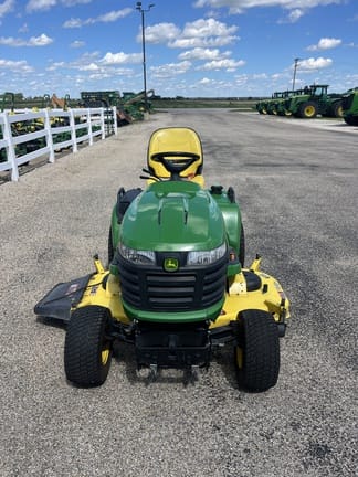 2014 John Deere X750 Equipment Image0
