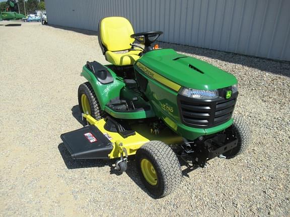 Image of John Deere X750 equipment image 4