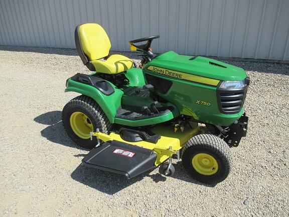 Image of John Deere X750 Primary image