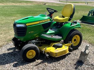 2014 John Deere X754 Image
