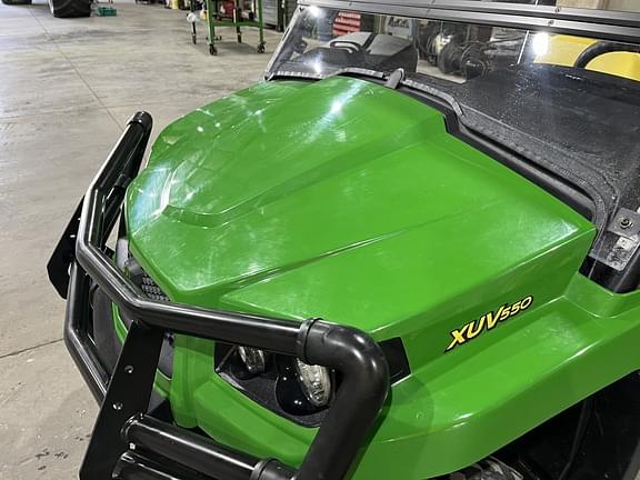 Image of John Deere XUV 550 equipment image 3