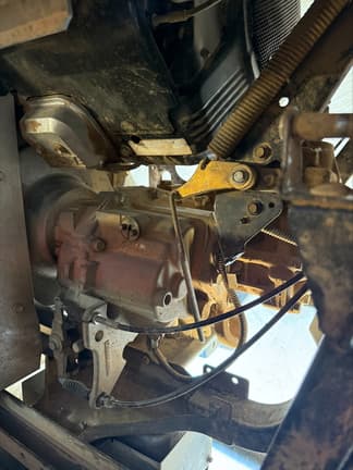 Image of John Deere XUV 550 S4 equipment image 3