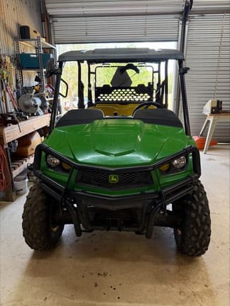 Image of John Deere XUV 550 S4 equipment image 1
