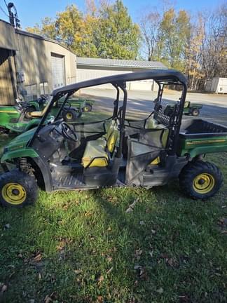 Image of John Deere XUV 550 S4 equipment image 1