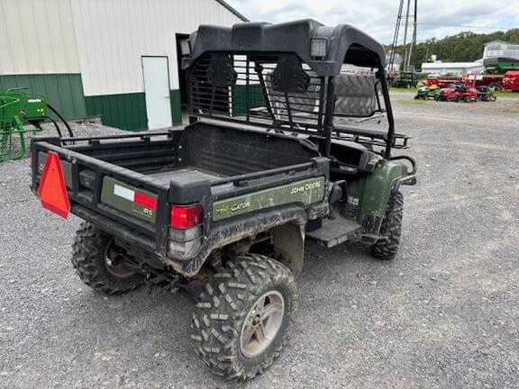 Image of John Deere XUV 625i equipment image 2