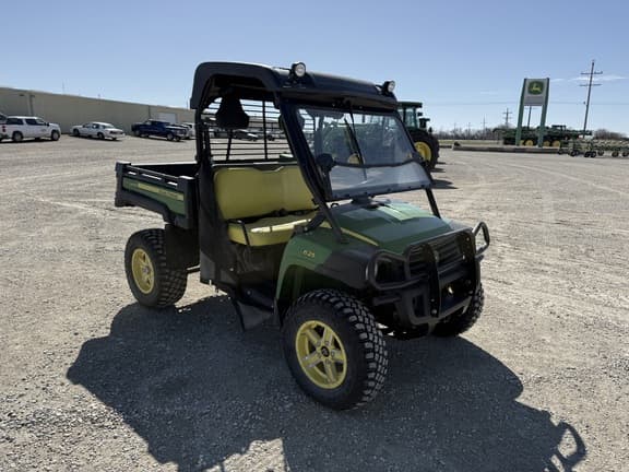 Image of John Deere XUV 625i equipment image 1