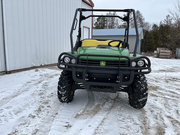 Image of John Deere XUV 625i equipment image 2