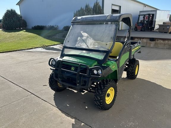 2014 John Deere XUV 625i Equipment Image0