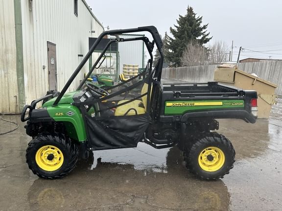 Main image John Deere XUV 625i