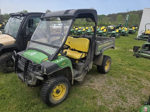 Image of John Deere XUV 625i equipment image 2