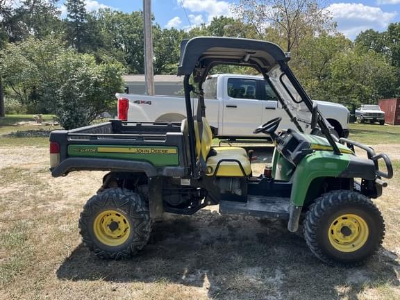 Image of John Deere Gator XUV 825i equipment image 4
