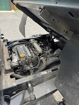 Image of John Deere Gator XUV 825i equipment image 4