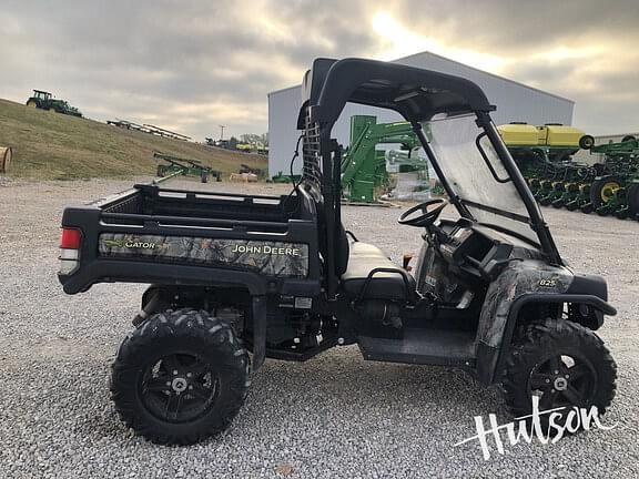 Image of John Deere Gator XUV 825i Primary image