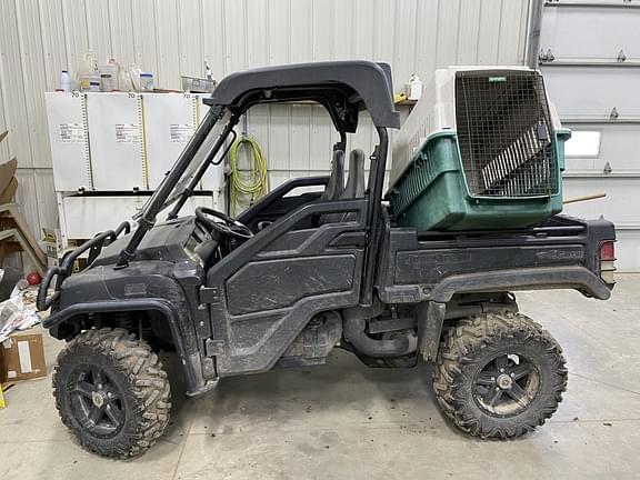 Image of John Deere Gator XUV 825i equipment image 1