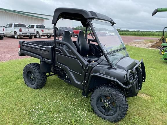 Image of John Deere Gator XUV 825i Primary image
