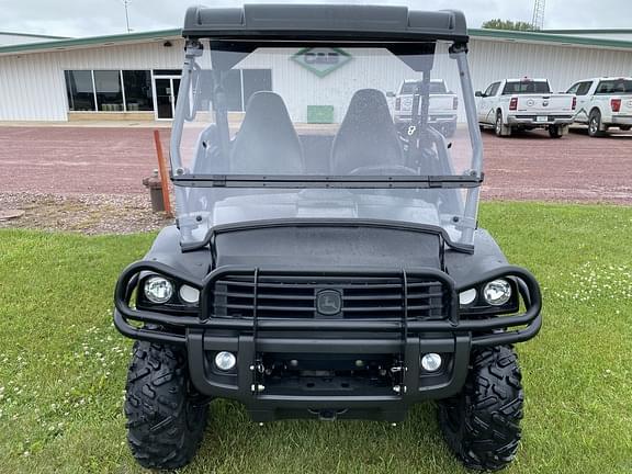 Image of John Deere Gator XUV 825i equipment image 2