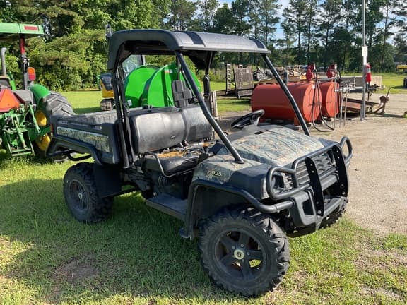 Image of John Deere Gator XUV 825i equipment image 4