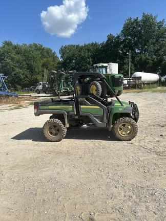 Image of John Deere Gator XUV 825i equipment image 2