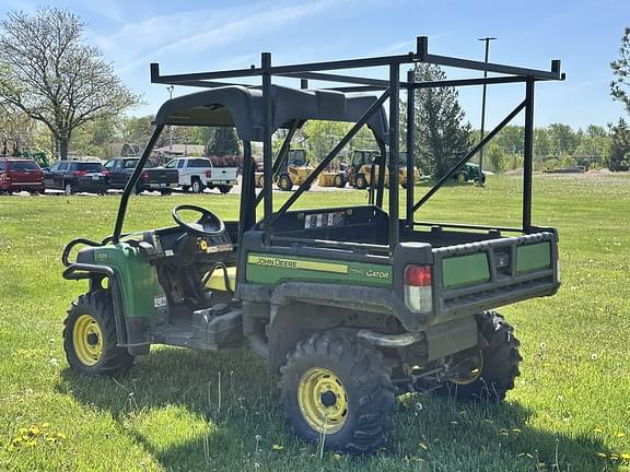 Image of John Deere Gator XUV 825i equipment image 4